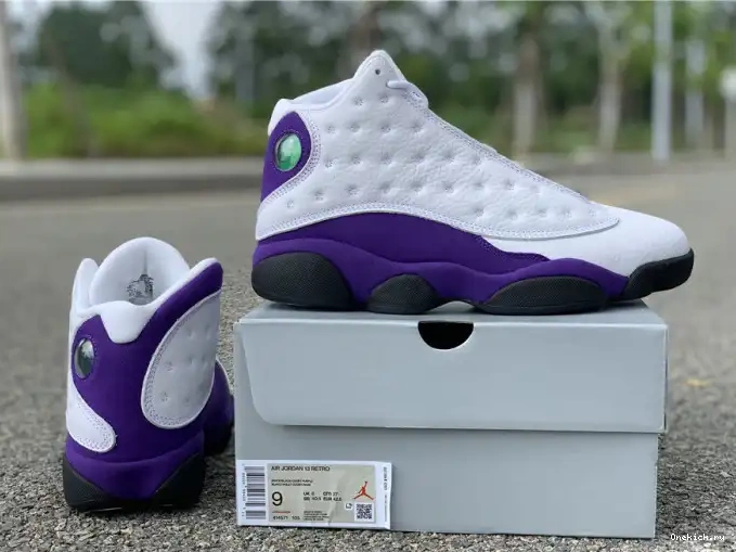 One Kick 13 Air Jordan Lakers 414571-105 0515